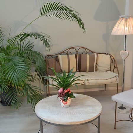 Haute-GoulaineLe Logis De Saint-Martin住宿加早餐旅馆 外观 照片